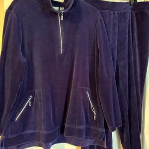 CHICO XL 14-16 2 piece velour deep purple top and cropped pant